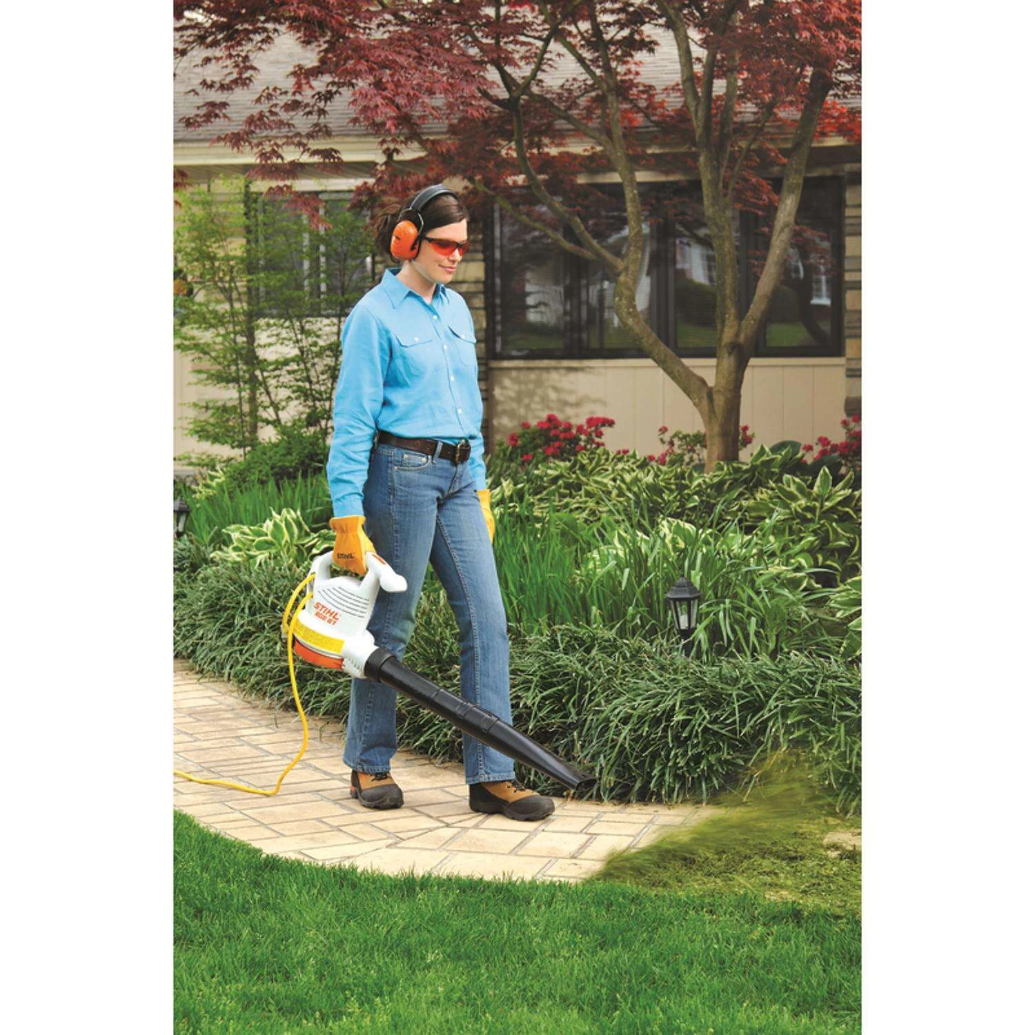 STIHL BGE 61 148 Mph 285 CFM 120 V Electric Handheld Leaf Blower 5 STIHL BGE 61 148 Mph 285 CFM 120 V Electric Handheld Leaf Blower - Image 5