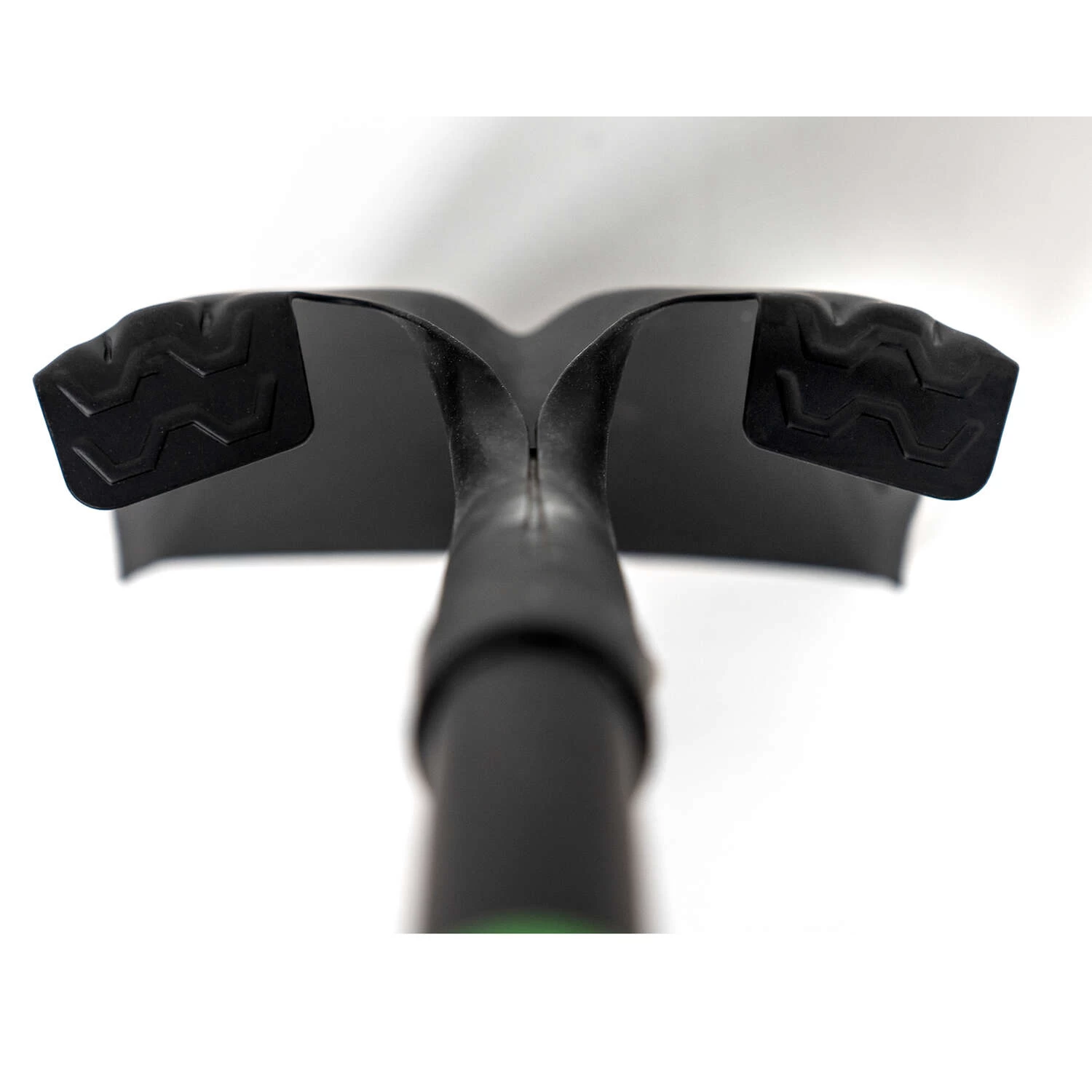 Hooyman 59.25 In. Carbon Steel Square Transfer Shovel Fiberglass Handle 3 Hooyman 59.25 In. Carbon Steel Square Transfer Shovel Fiberglass Handle - Image 3