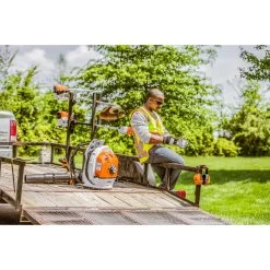 STIHL BR 700 X 193 Mph 901 CFM Gas Backpack Leaf Blower 11 STIHL BR 700 X 193 Mph 901 CFM Gas Backpack Leaf Blower -Gardens and Horticulture 4f958967 2593 48ec 815f 664be8967b2d
