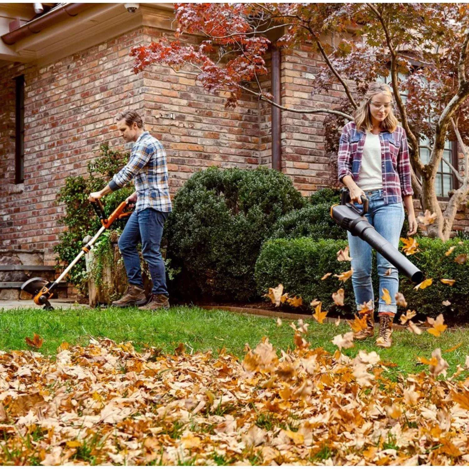 Worx WG929 12 In. 20 V Battery Blower/Trimmer Kit (Battery & Charger) 2 Worx WG929 12 In. 20 V Battery Blower/Trimmer Kit (Battery & Charger) - Image 2