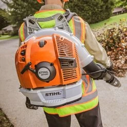 STIHL BR 600 238 Mph 677 CFM Gas Backpack Leaf Blower -Gardens and Horticulture bc9089ec 3812 4d2e 92bd 50b2041ecbfc