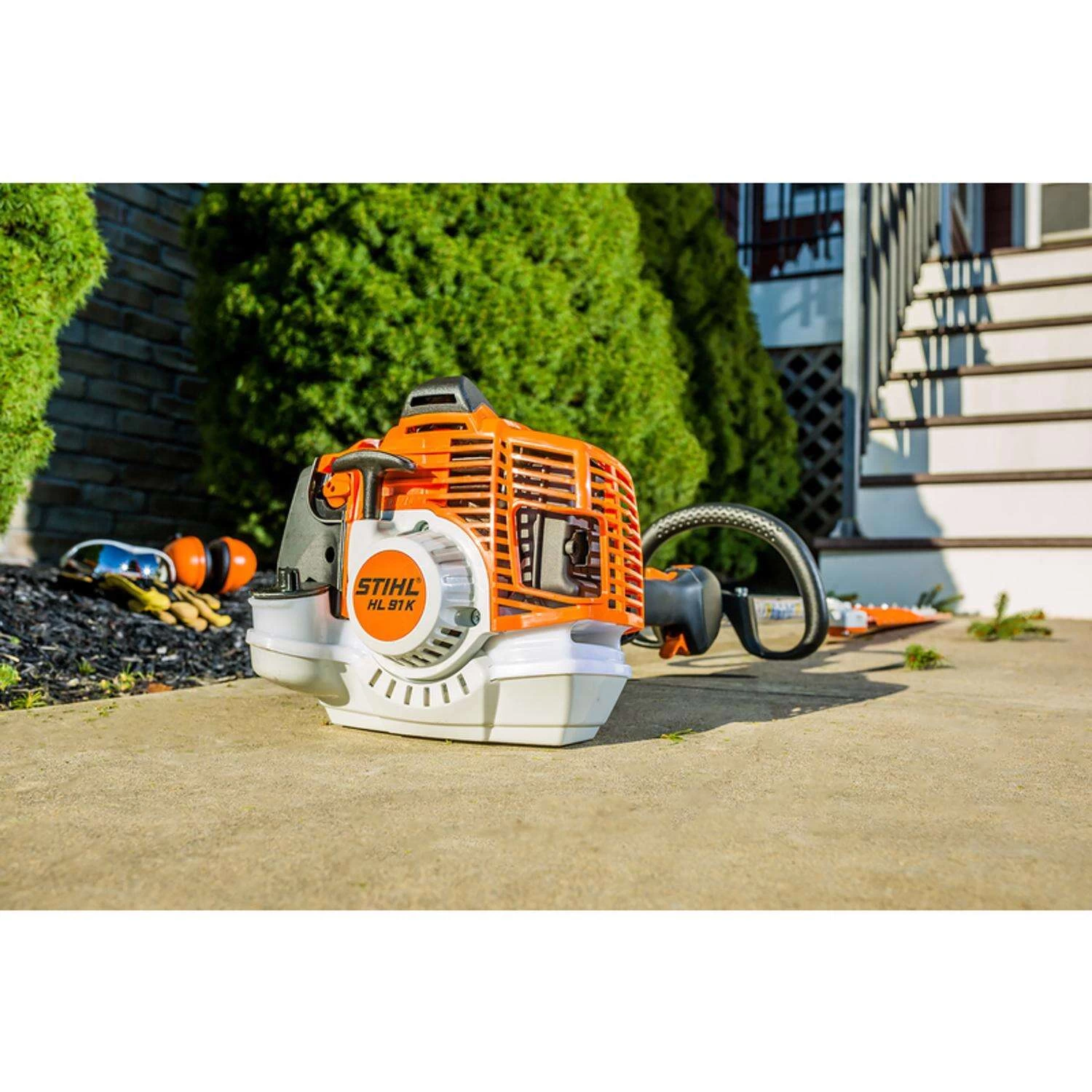 STIHL HL 91 K 24 In. Gas Hedge Trimmer 4 STIHL HL 91 K 24 In. Gas Hedge Trimmer - Image 4