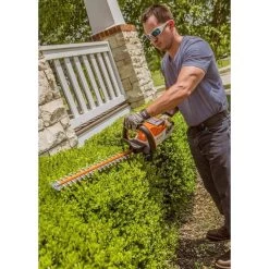STIHL HSA 56 18 In. 36 V Battery Hedge Trimmer Kit (Battery & Charger) 10 STIHL HSA 56 18 In. 36 V Battery Hedge Trimmer Kit (Battery & Charger) -Gardens and Horticulture e1719ef3 093e 49ea 922f 65bcfa0ae13b