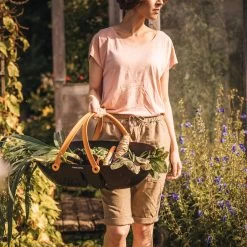 Fiskars 24 In. Garden Harvest Basket -Gardens and Horticulture f6981a98 747b 44e4 8868 a7308b43c321