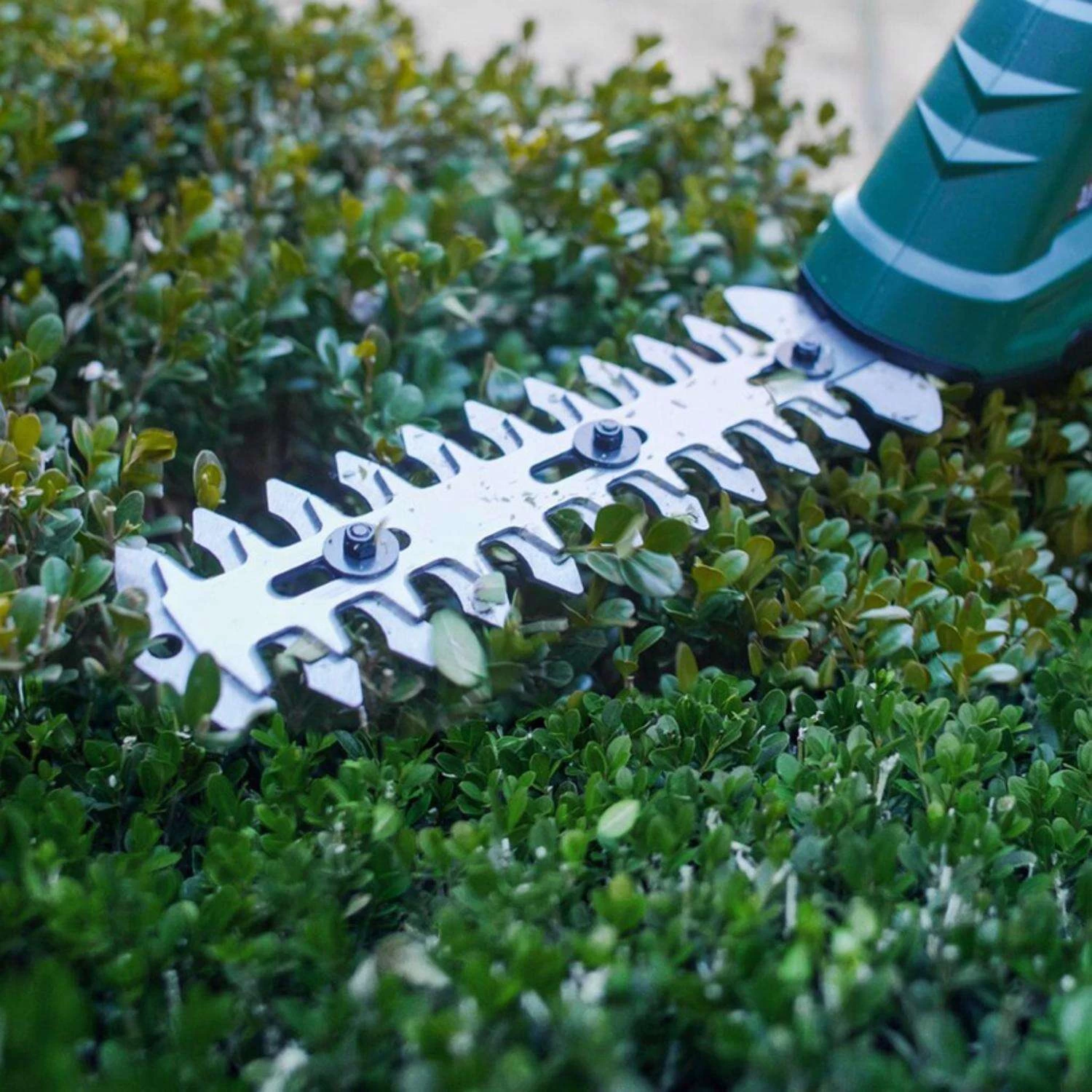 Scotts 6.5 In. 7.2 V Battery Hedge Trimmer With Shrub Shear 3 Scotts 6.5 In. 7.2 V Battery Hedge Trimmer With Shrub Shear - Image 3